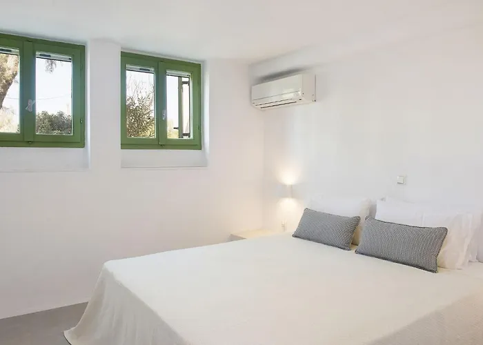 Seaside Paros House *